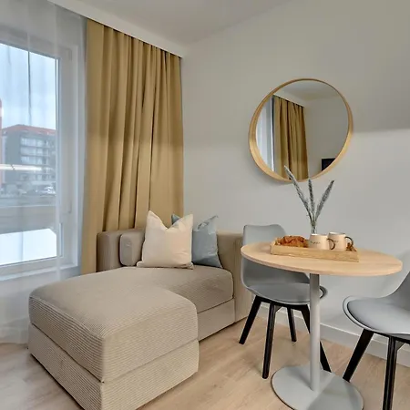 Apartment Riverfront By Downtown Gdansk