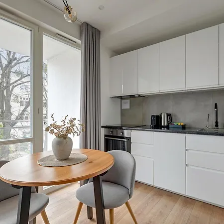 Riverfront By Downtown