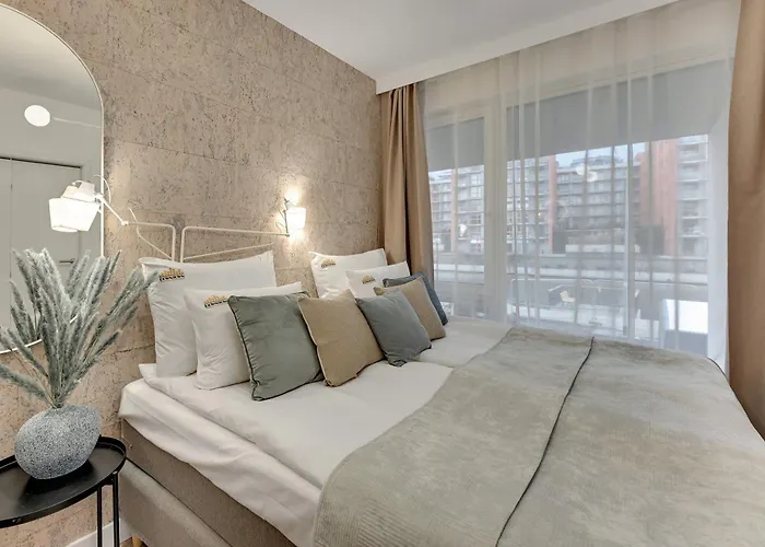 Riverfront By Downtown