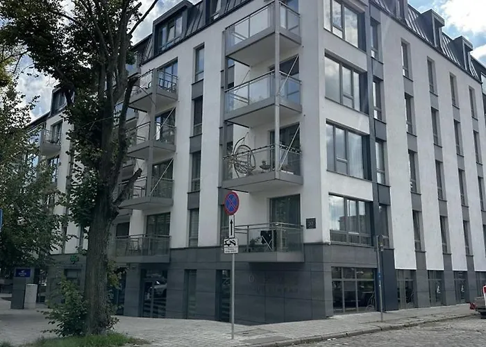 Riverfront By Downtown شقة غدانسك